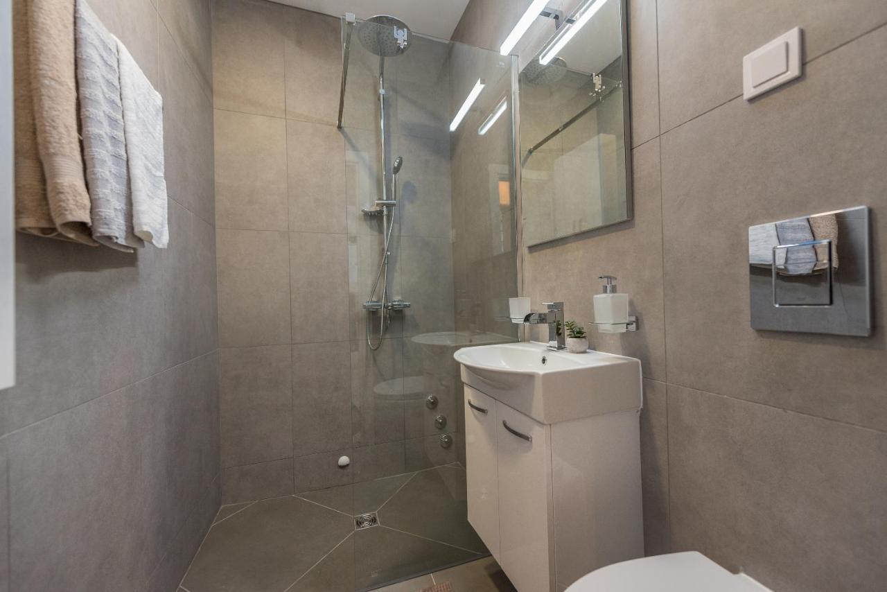 Apartmani Maris Makarska Bagian luar foto